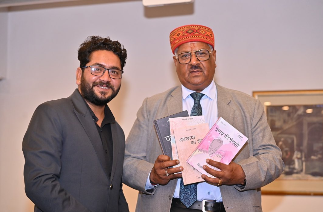 लोकहित और सामाजिक संवेदना को उजागर करता है साहित्य